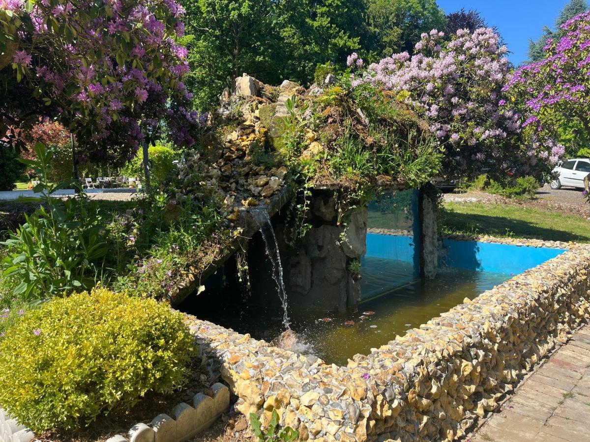 Chateau De Moliens Εξωτερικό φωτογραφία